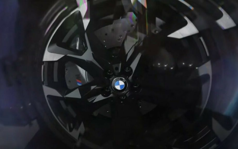 BMW X2 M35i xDrive wheel