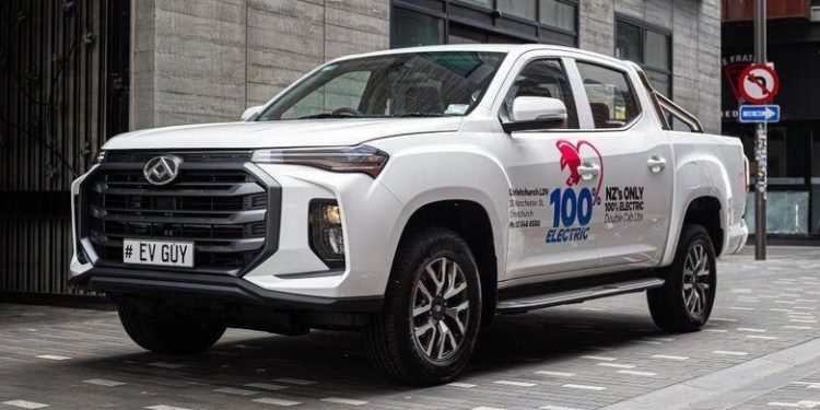 LDV eT60 parked on city street