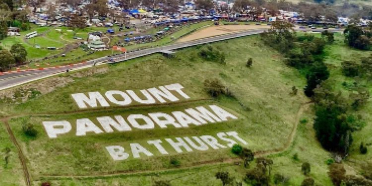 Mount Panorama Bathurst hill bird's eye view