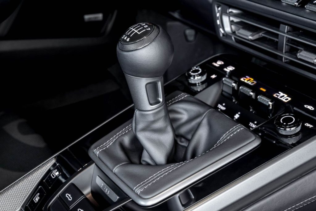 Porsche 911 manual gear shifter close up view