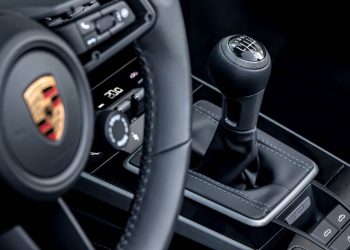 Porsche 911 manual gear shifter close up view