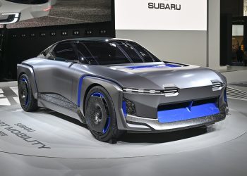 Subaru Sport Mobility concept front three quarter view
