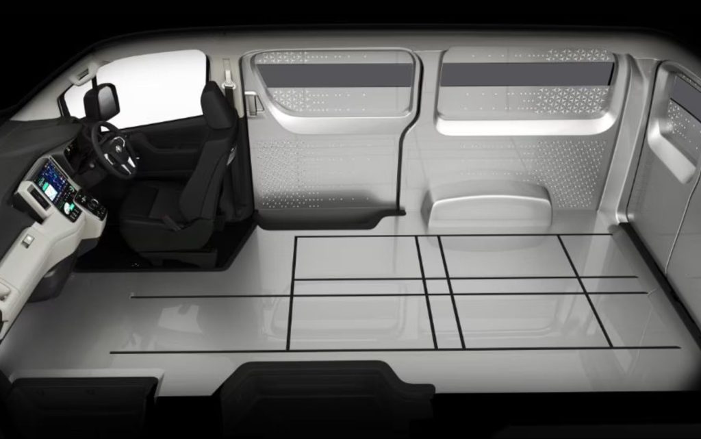 Toyota 'Global Hiace' electric concept storage space