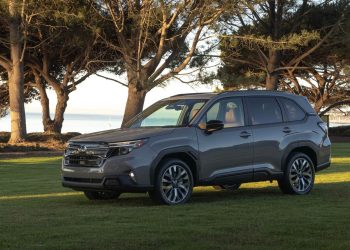 2025 Subaru Forester front three quarter view