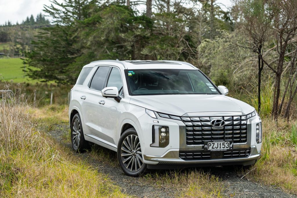 Front quarter of the Hyundai Palisade Calligraphy, pictured in white