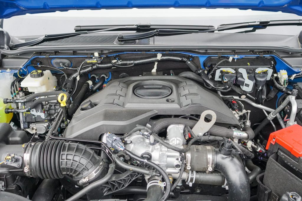 Engine shot of the Volkswagen Amarok Aventura