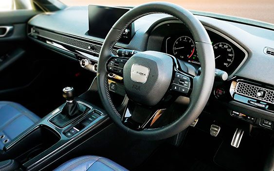 Mitsuoka M55 Concept interior based on Honda Civic