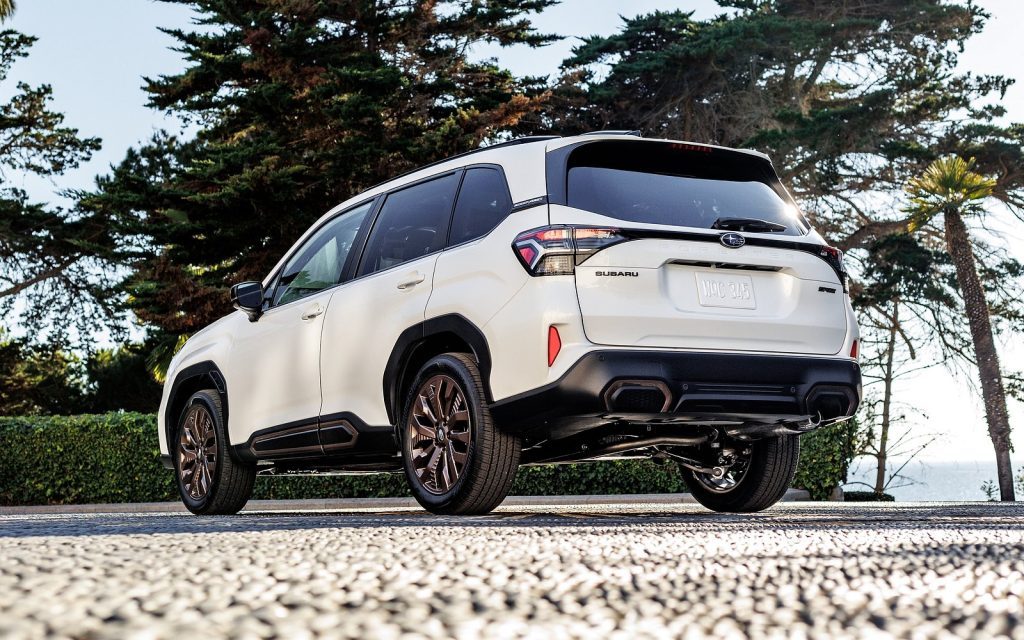 Subaru Forester Sport rear three quarter view