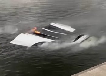 Tesla Model X on fire underwater