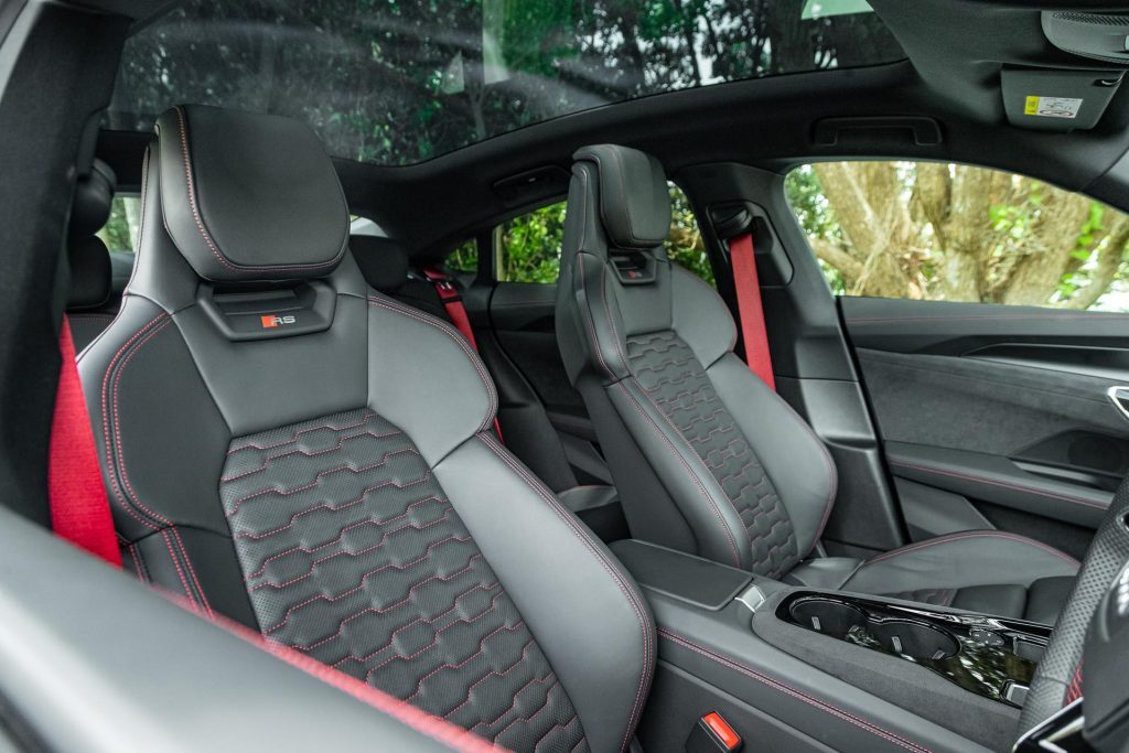 Front seats in the Audi RS e-tron GT
