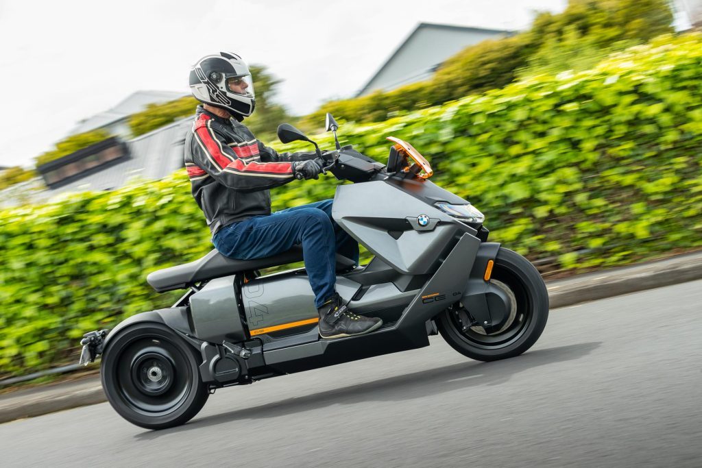 BMW CE-04 scooter, panning action shot