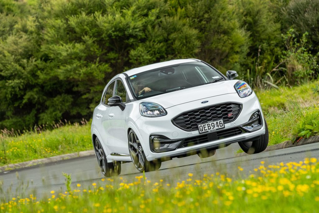 Ford Puma ST, taking a corner on three wheels