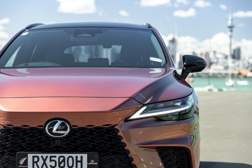 Lexus RX 500h detail of front headlight