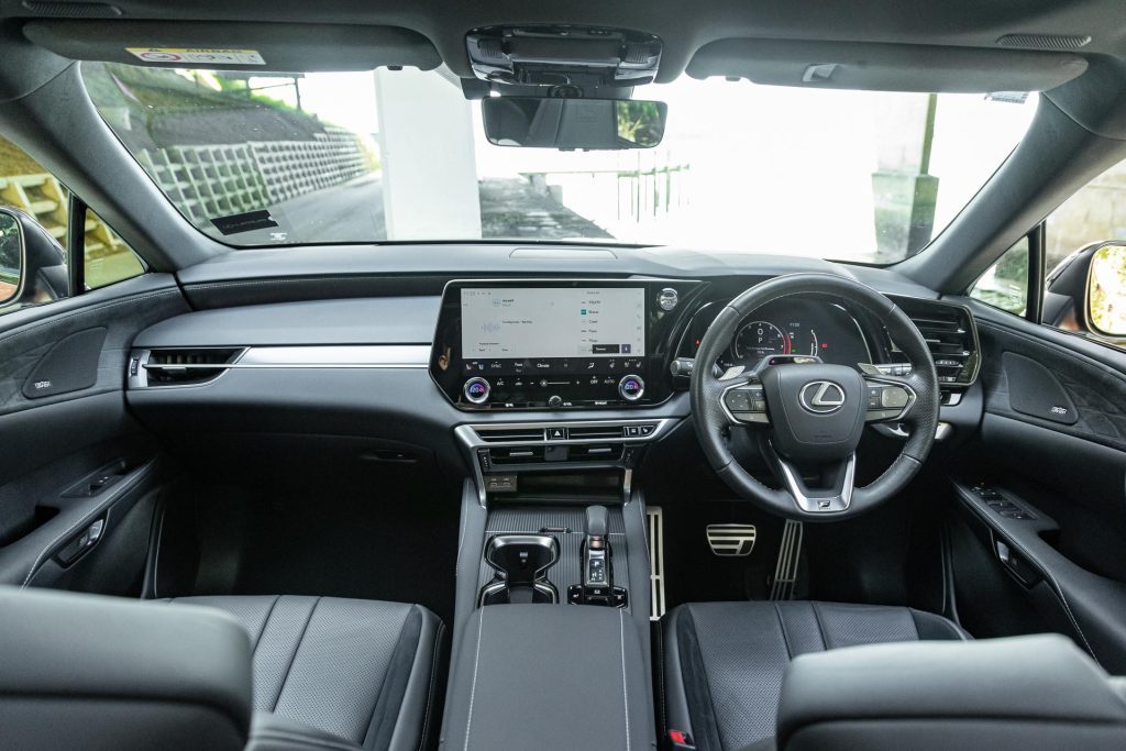 Wide view of front interior, in the Lexus RX 500h