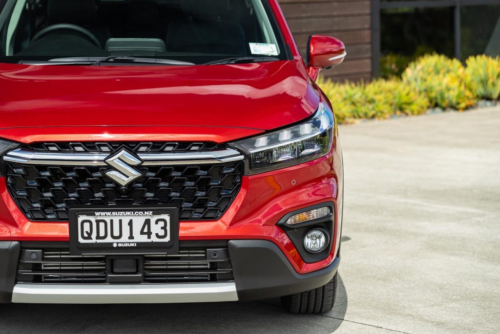 Suzuki S-Cross Hybrid front grille and headlight detail