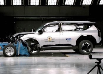 Kia EV9 undergoing front impact crash test