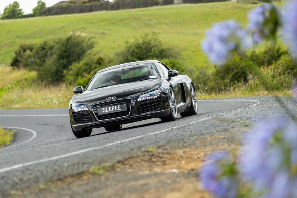 V8 Audi R8 Type 4S in black taking a corner