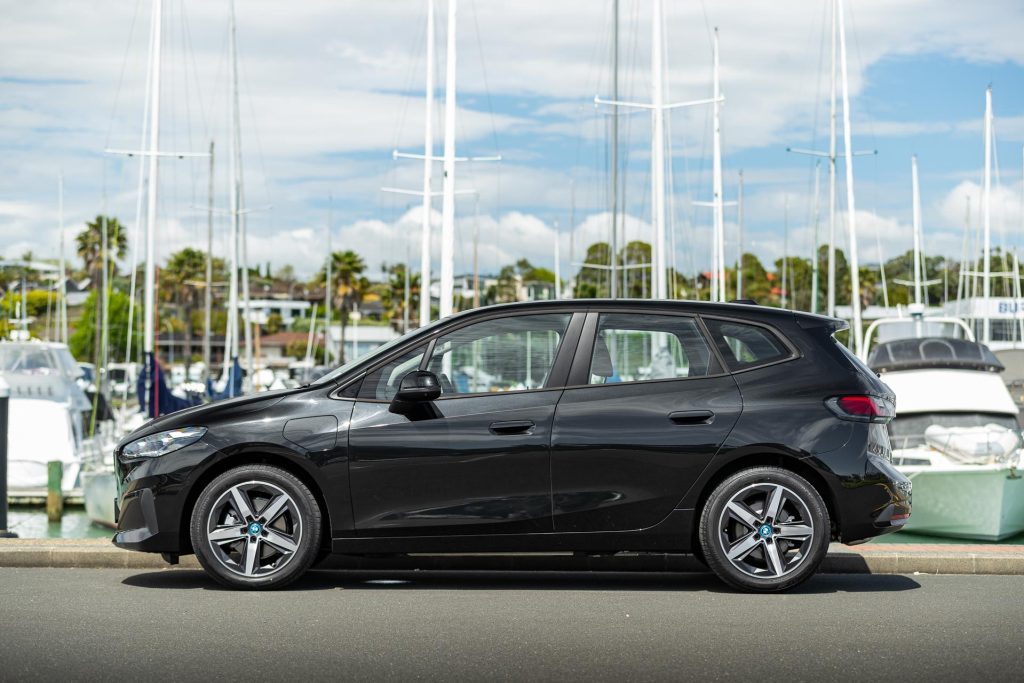 BMW 225e xDrive side profile 