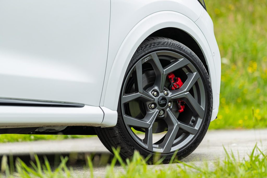 Close up of the Ford Puma ST's front wheel