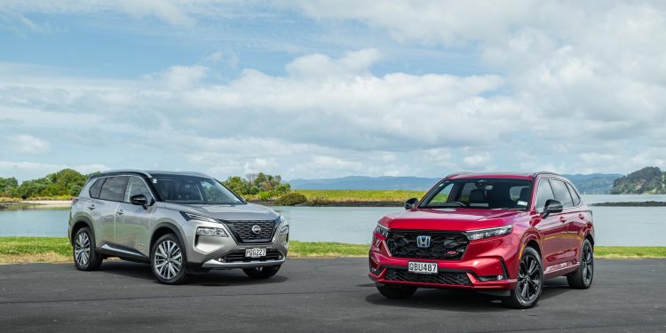 Honda CR-V RS and Nissan X-Trail e-Power parked next to each other