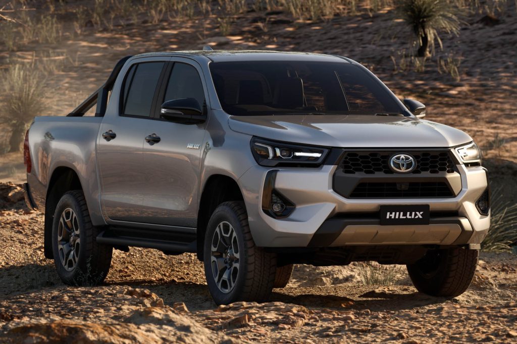2024 Toyota Hilux facelift front three quarter view
