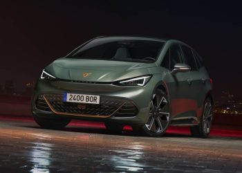 2025 Cupra Born VZ front three quarter view