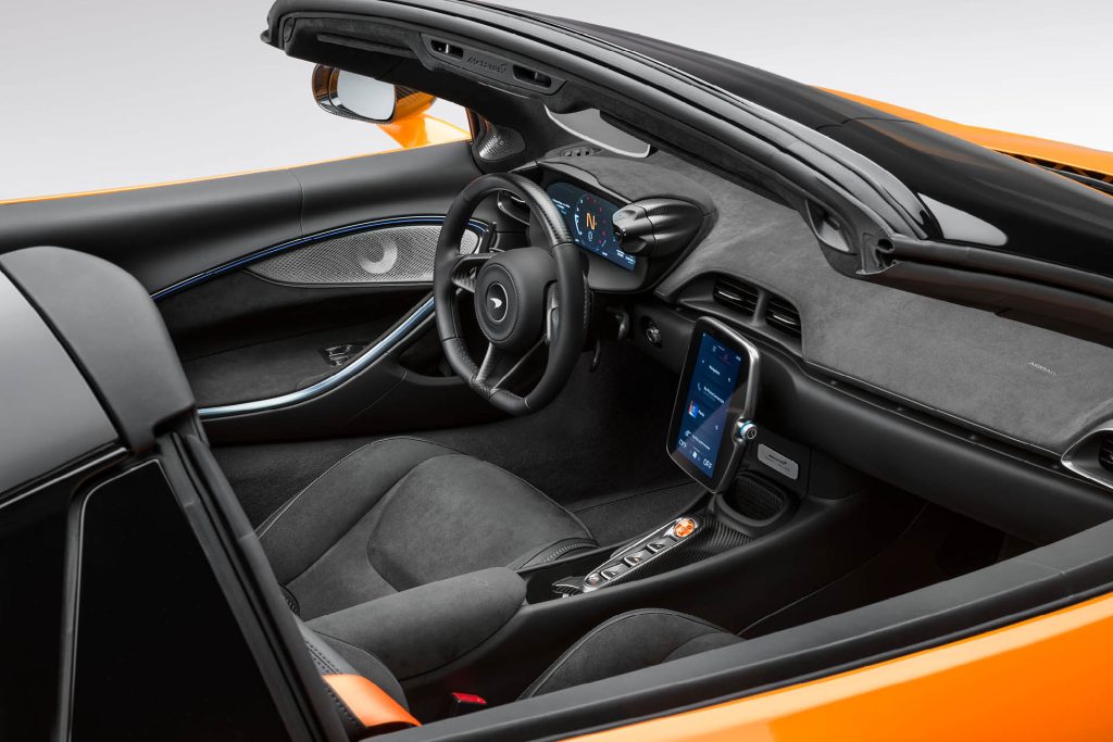 2025 McLaren Artura Spider interior