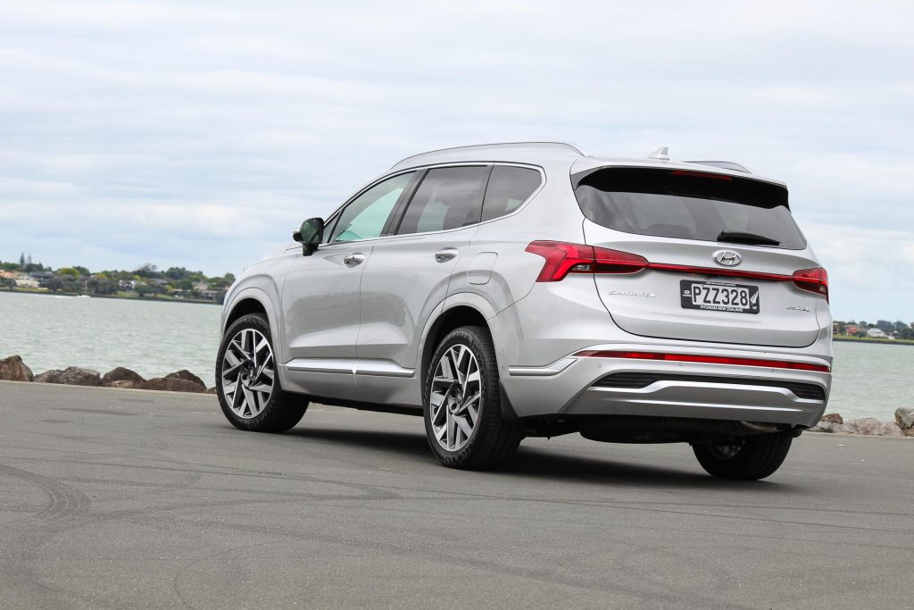 Hyundai Santa Fe 2.2 Diesel Calligraphy rear quarter shot, parked by the water