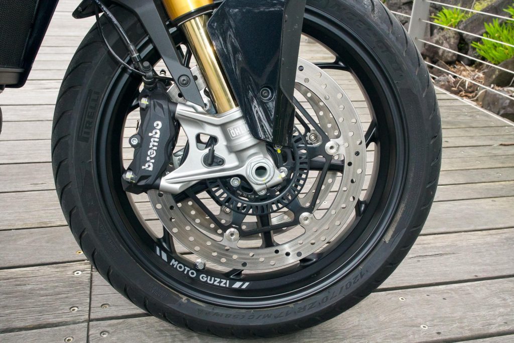 Brembo brakes on the Moto Guzzi V100 Mandello S E5