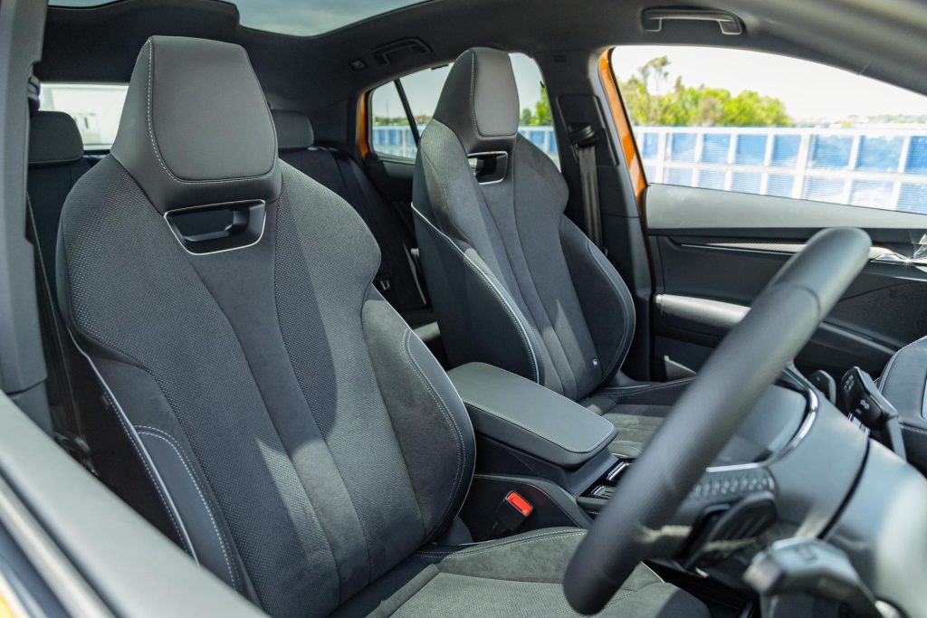 Front sporty seats of the Skoda Enyaq 80 Coupe, wide view