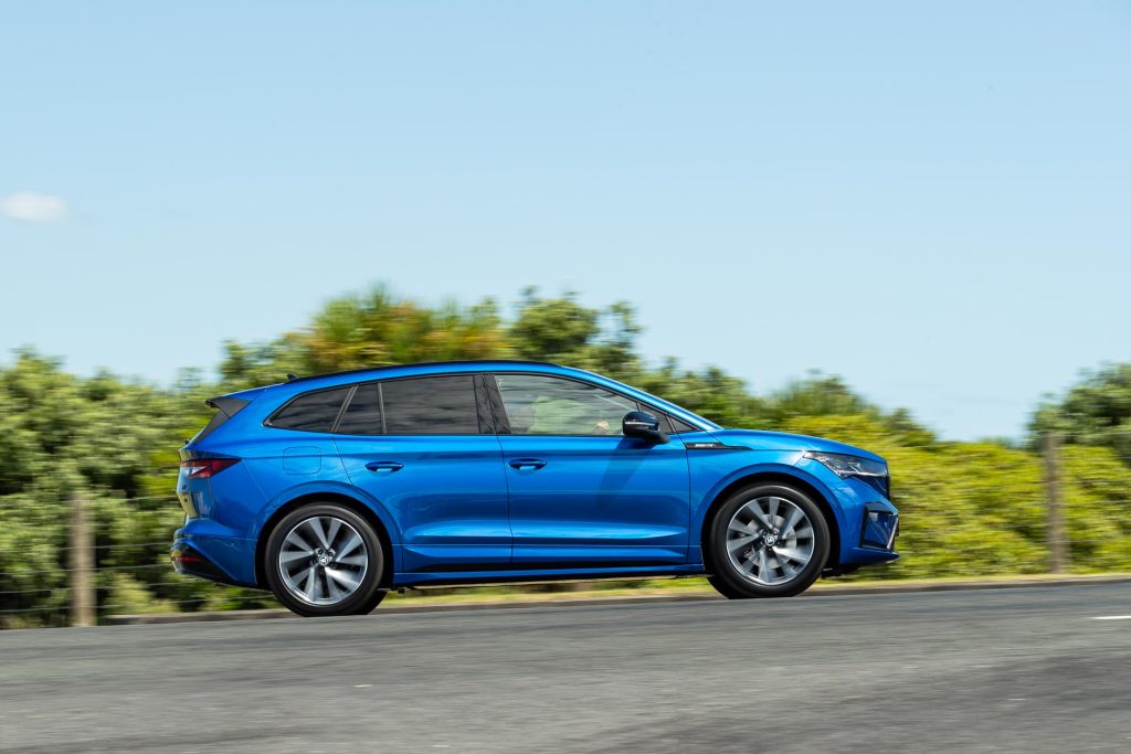 Skoda Enyaq in blue, side panning shot