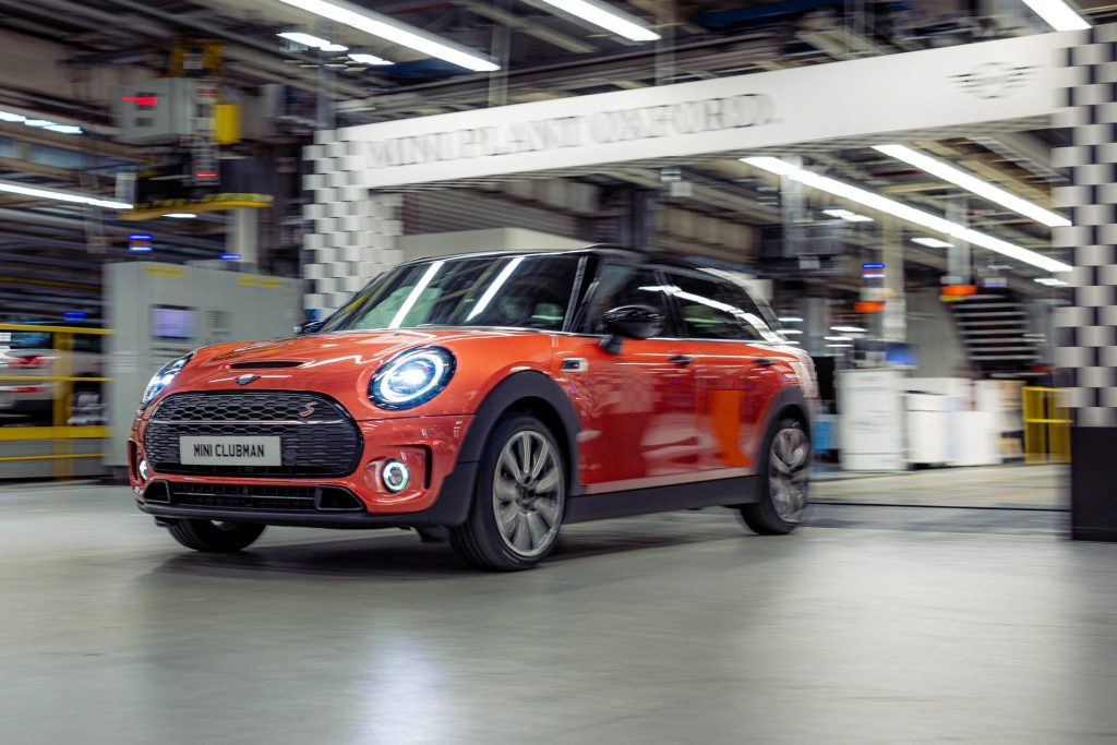 Last Mini Clubman rolling off the production line in Oxford