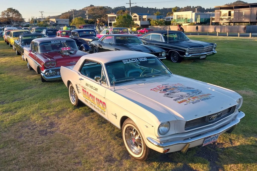 1966 Ford Mustang coupé grand prize car for Beach Hop 2024