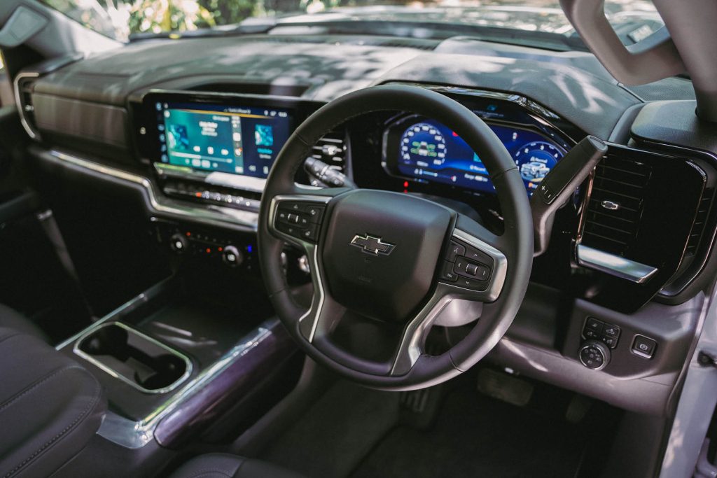 2024 Chevrolet Silverado 2500 HD interior