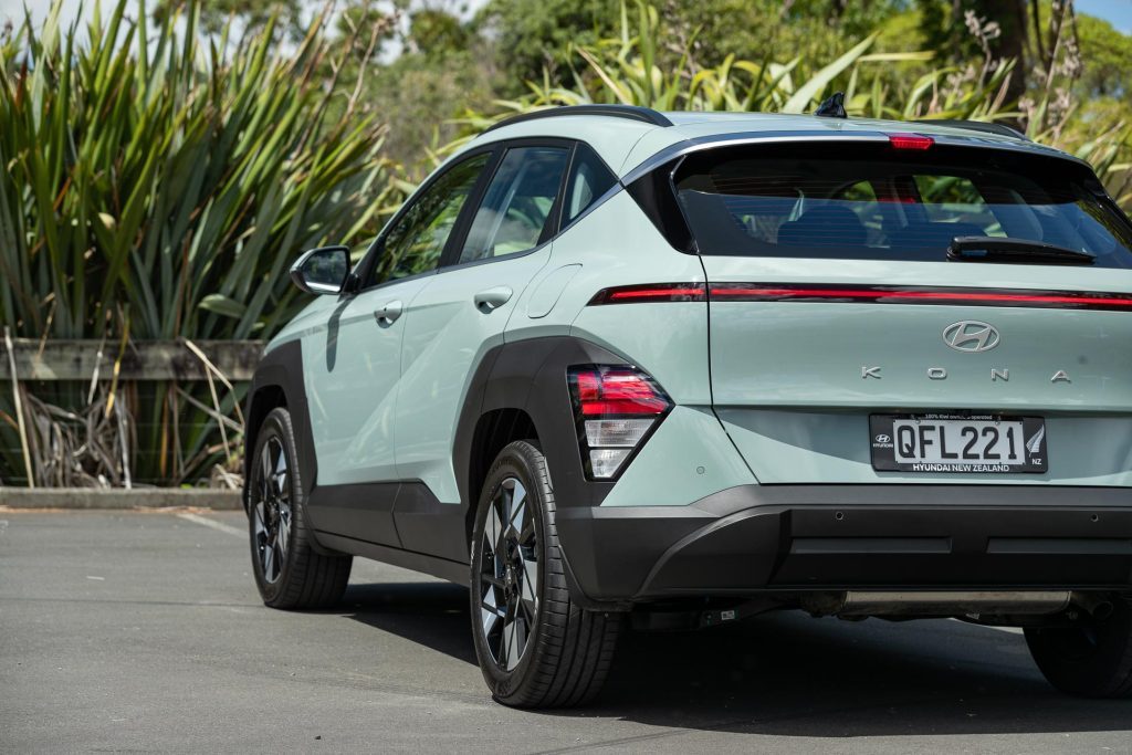 Rear view of Hyundai Kona 1.6 Hybrid Active, in greeny grey