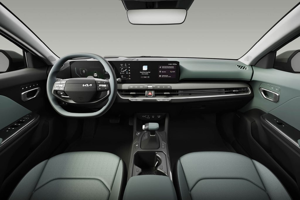 Kia K4 interior