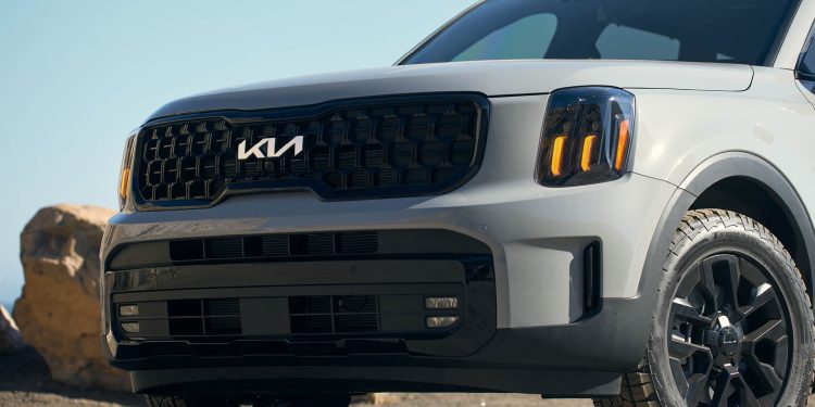 Kia Telluride front view