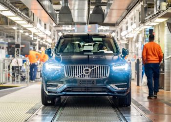 Last diesel Volvo rolling off production line - XC90