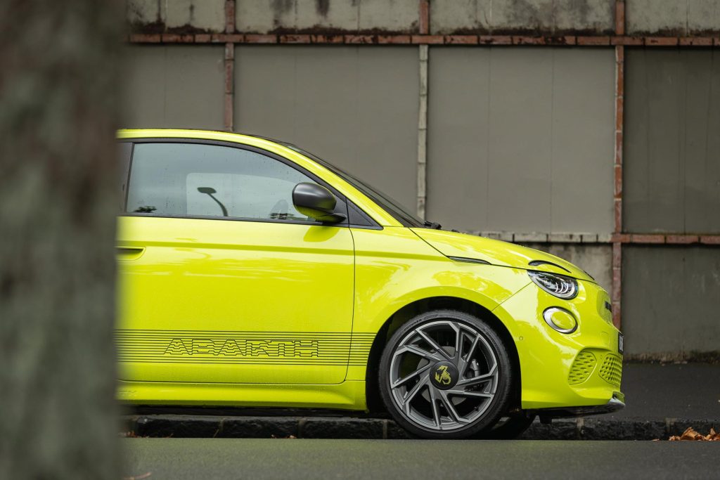 Front side detail of the 2024 Abarth 500e Scorpionissima