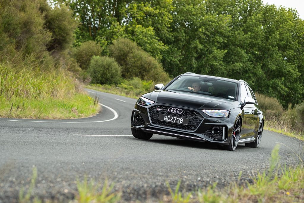 Audi RS4 B9 cornering at pace