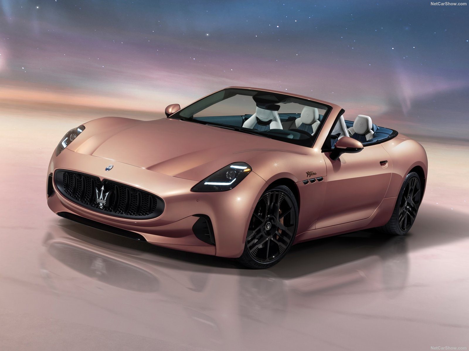 Maserati GranCabrio Folgore with stars.