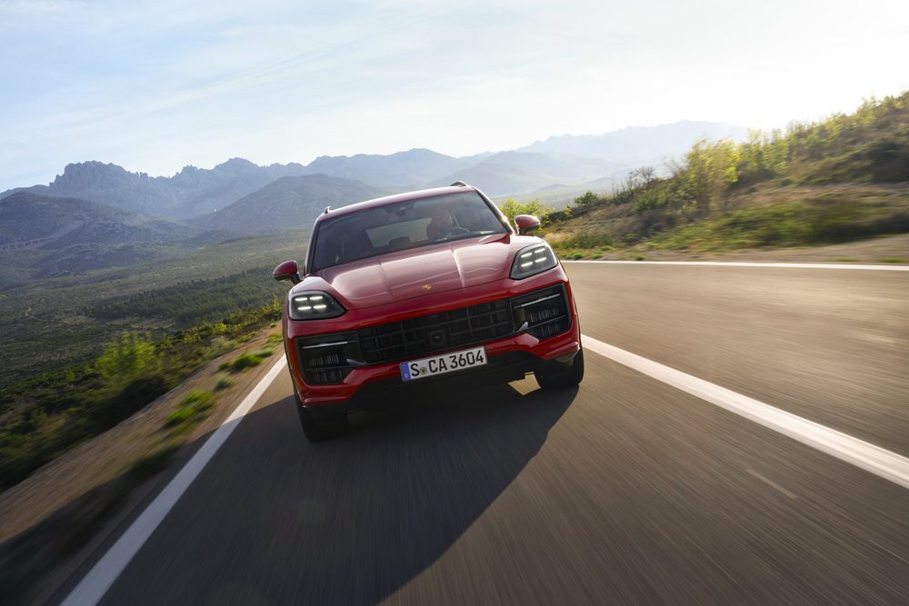 Porsche Cayenne GTS full frontal.