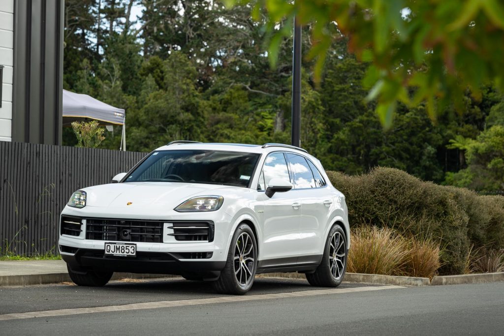 Front quarter of the Porsche Cayenne E-Hybrid