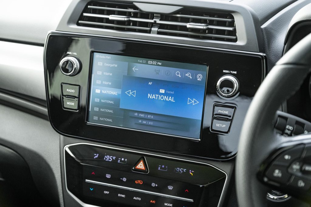 SsangYong Tivoli Turbo Limited infotainment screen