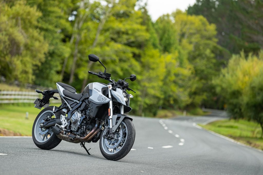 Suzuki GSX-8S hero shot, on an angle on the road