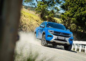 Volkswagen Amarok Aventura cornering on gravel