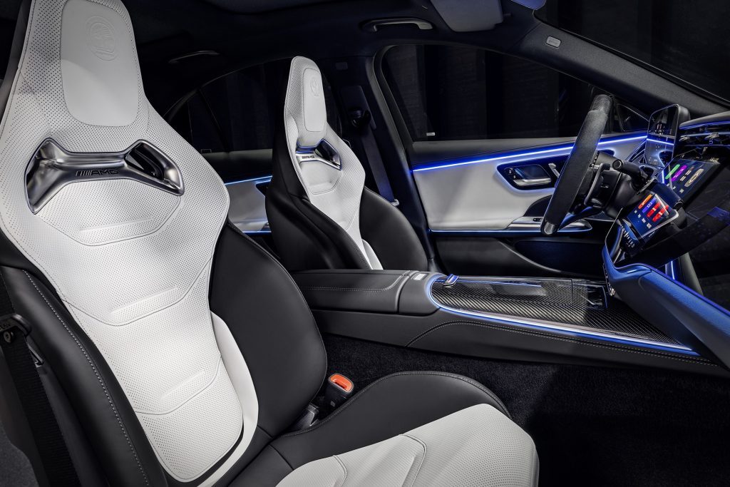 Various seat options for AMG E 53.
