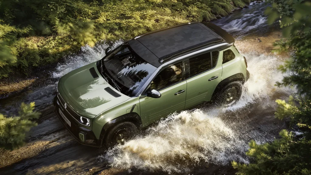 Obligatory water splash for R4 4x4.