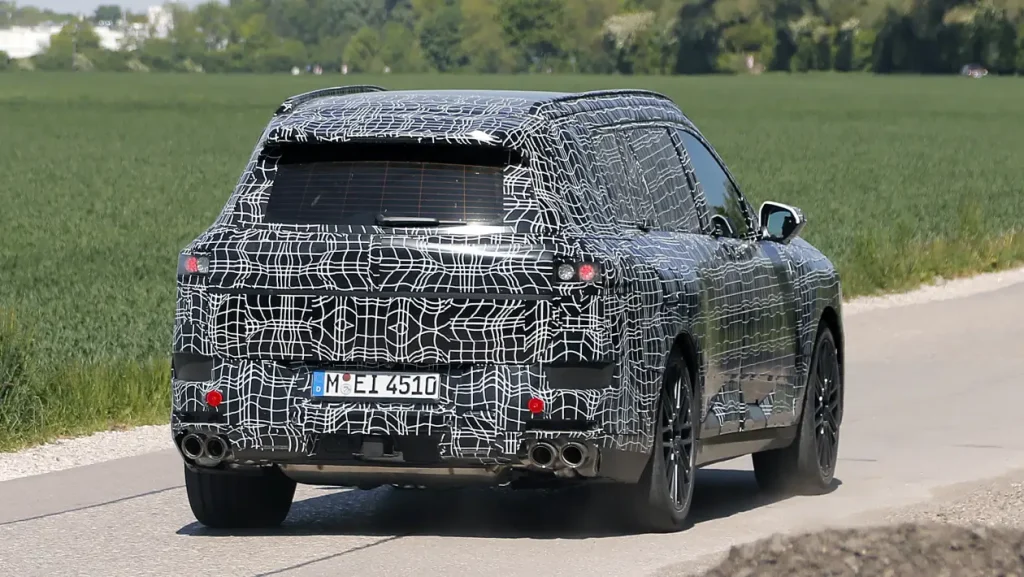 It is unclear the function of the rear door tabs.