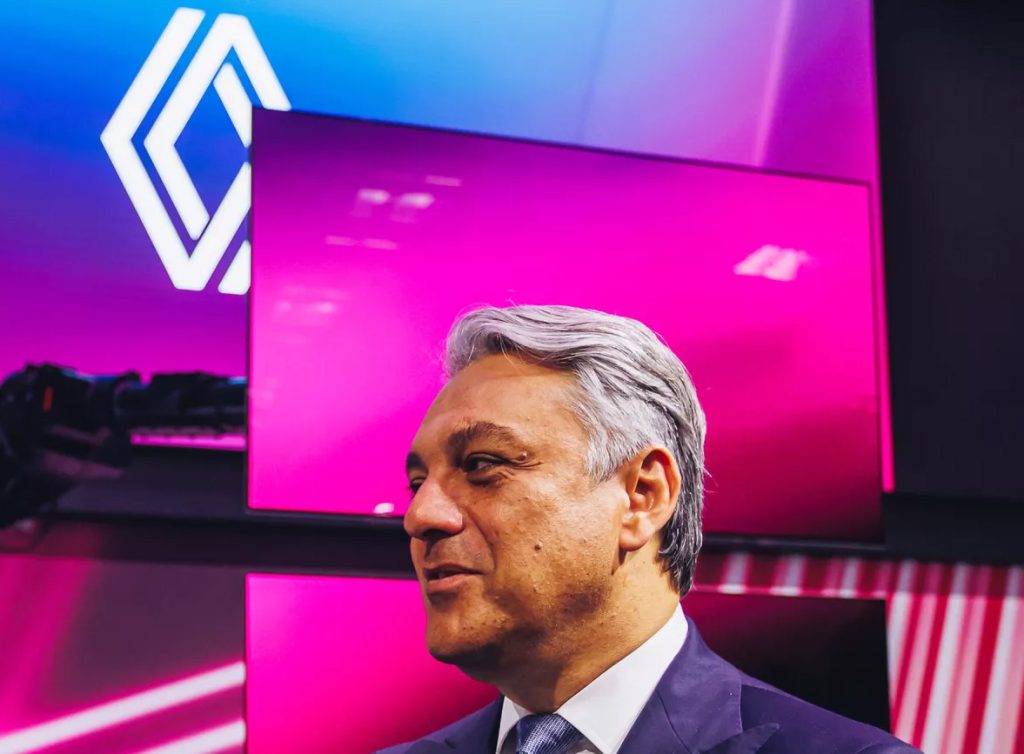 Luca de Meo is moving on to a new CEO role with a luxury goods maker.
